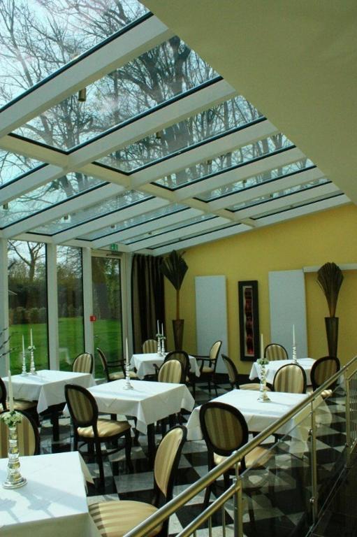 Bayerisches Landhaus Hotel Bielefeld Eksteriør billede