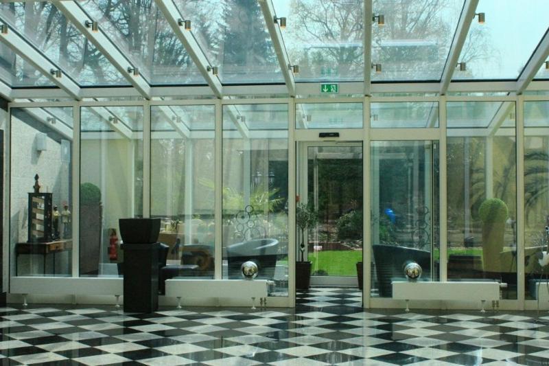 Bayerisches Landhaus Hotel Bielefeld Eksteriør billede